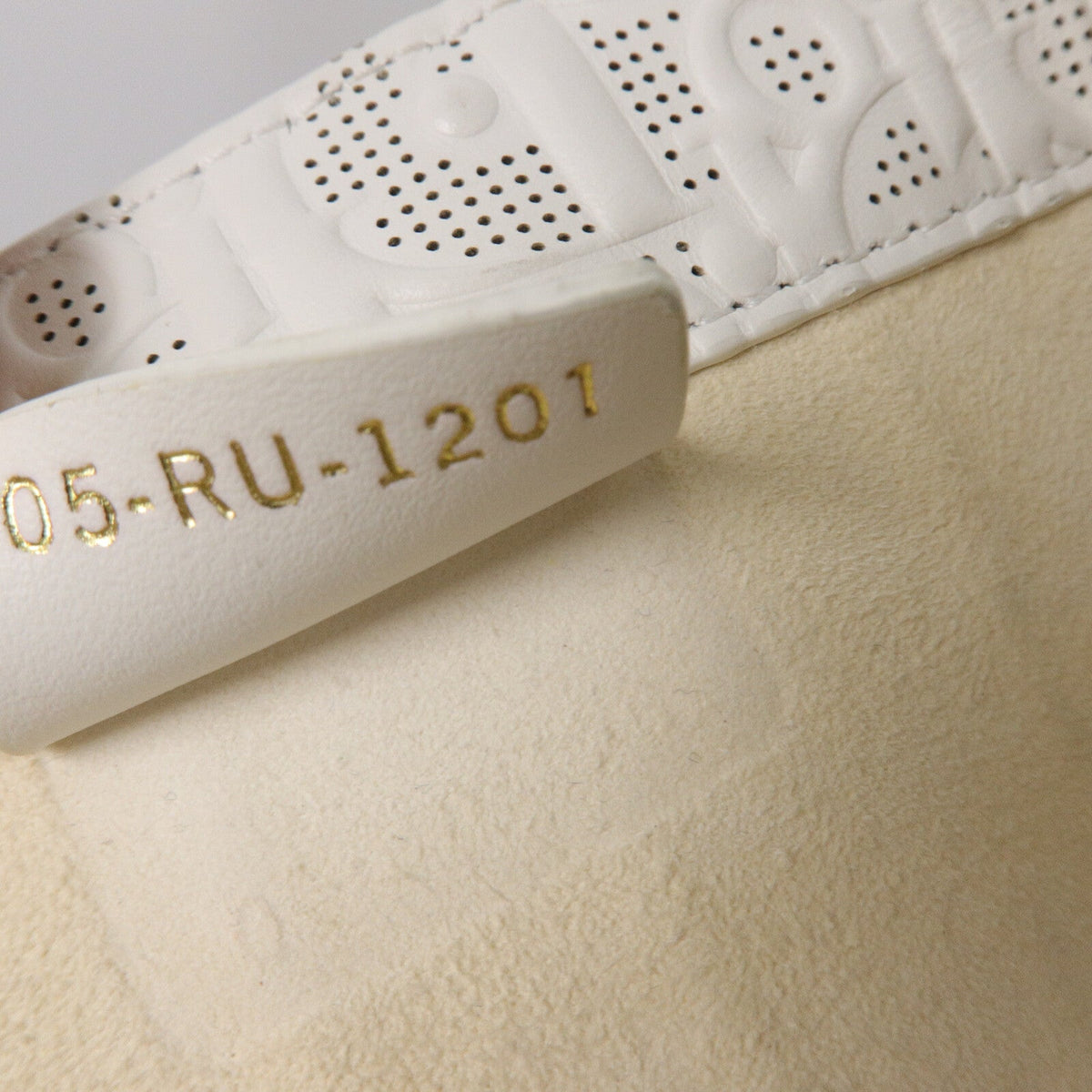 Dior Book Tote Medium · Calfskin
