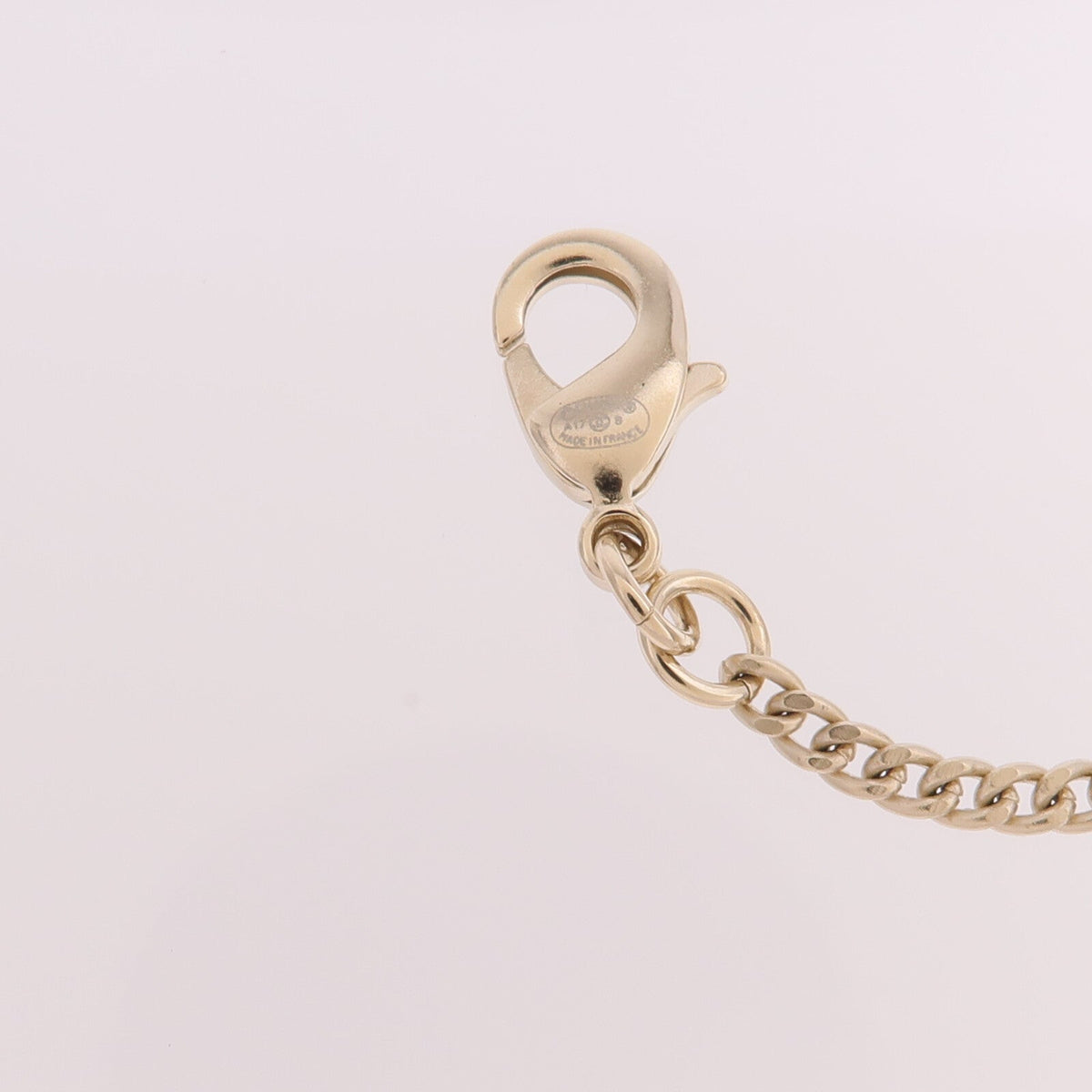 Chanel CC Necklace · Metal