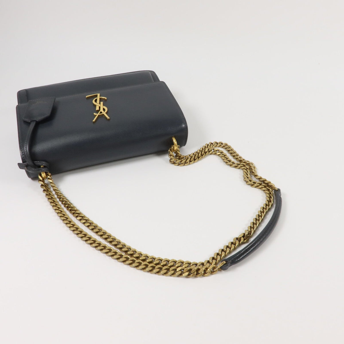 Saint Laurent Sunset Medium · Calfskin