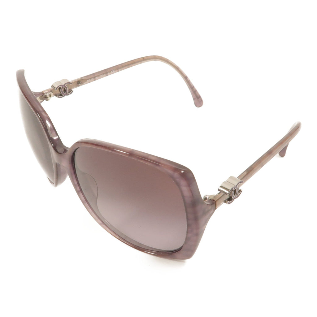 Chanel CC · Sunglasses