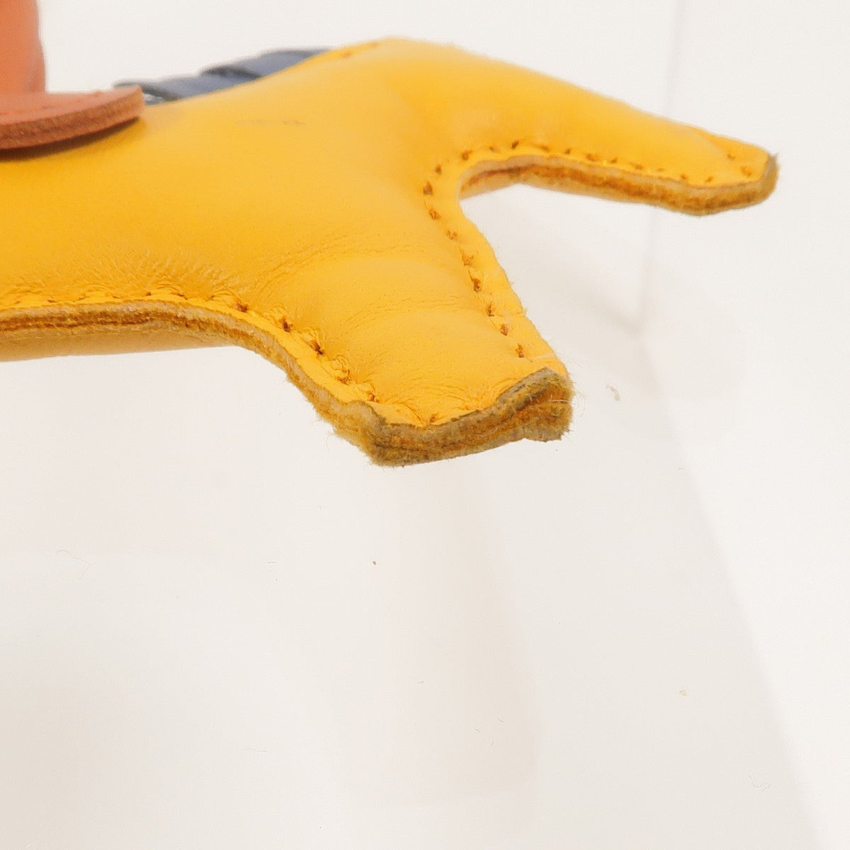 Hermès Rodeo PM · Jaune d'Or Agate · Lambskin