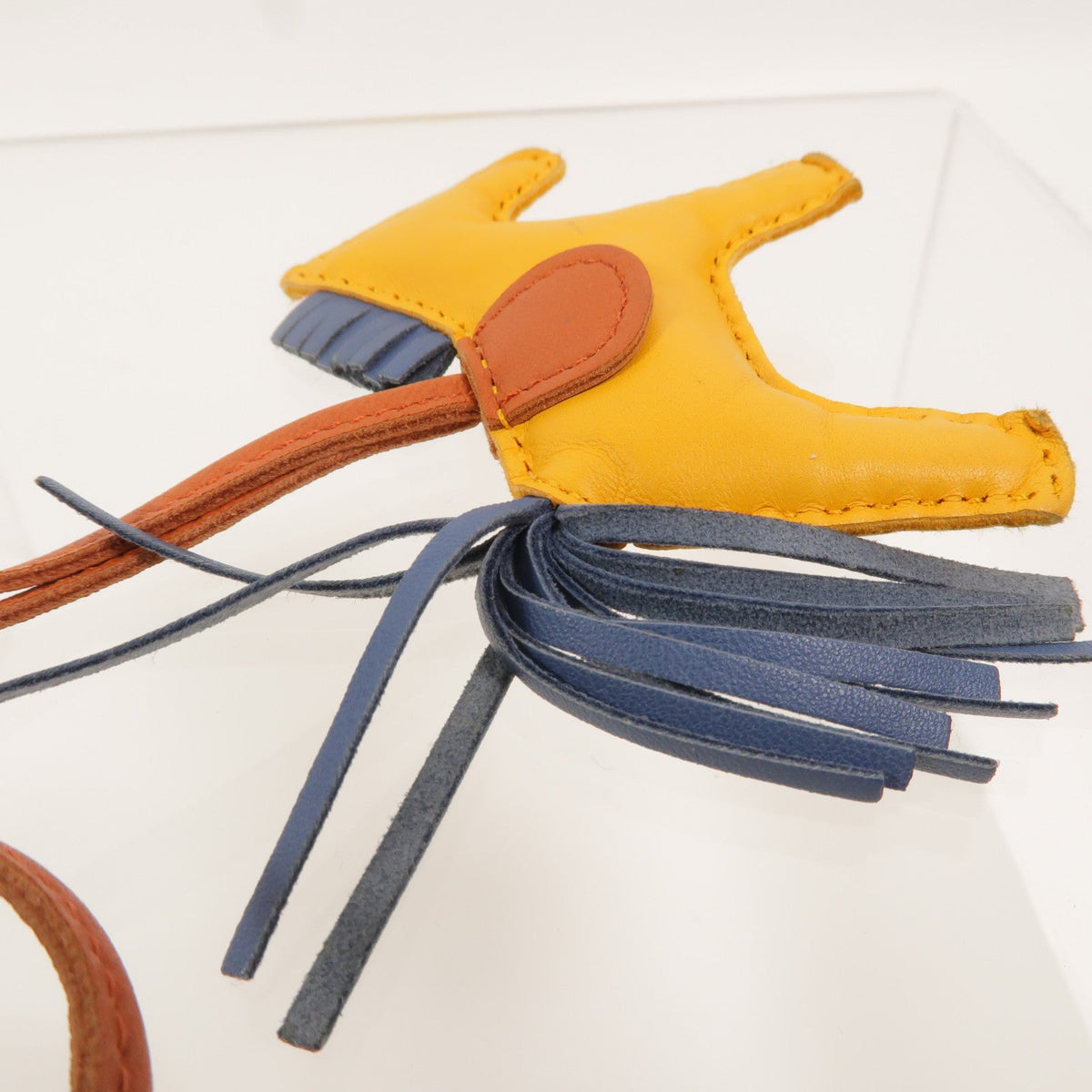 Hermès Rodeo PM · Jaune d'Or Agate · Lambskin