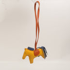 Hermès Rodeo PM · Jaune d'Or Agate · Lambskin