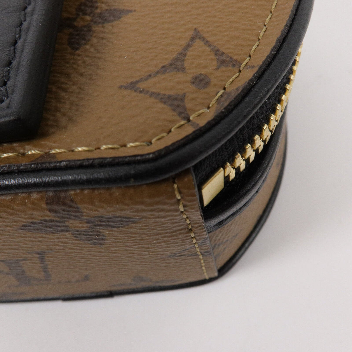 Louis Vuitton Mini Boite Chapeau · Monogram