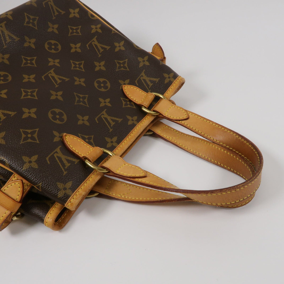 Louis Vuitton Batignolle · Monogram Canvas
