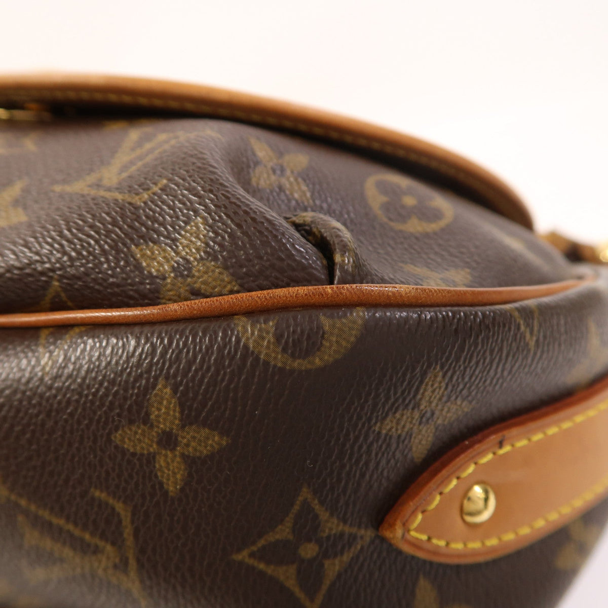 Louis Vuitton Tulum PM · Monogram