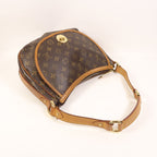 Louis Vuitton Tulum PM · Monogram