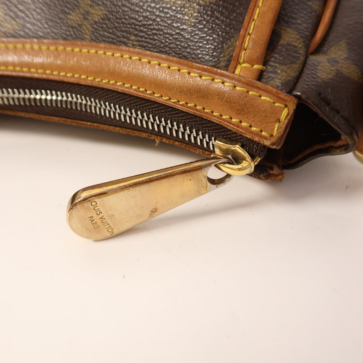 Louis Vuitton Tulum PM · Monogram