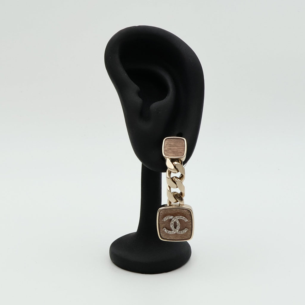CHANEL CC Earrings · Tortoise & Gold