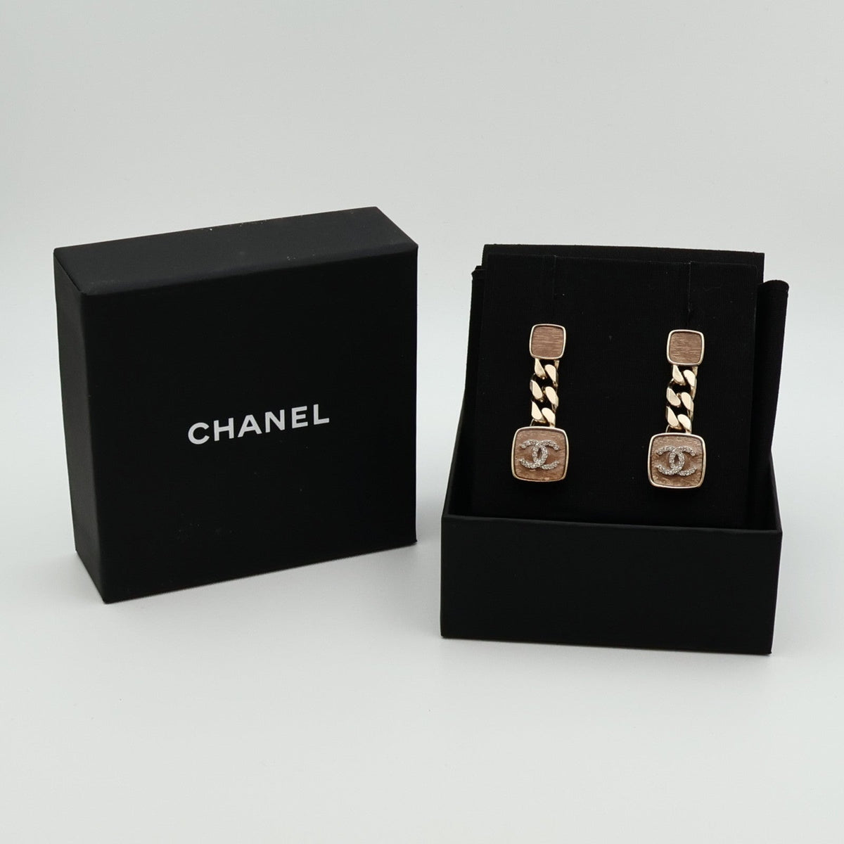 CHANEL CC Earrings · Tortoise & Gold
