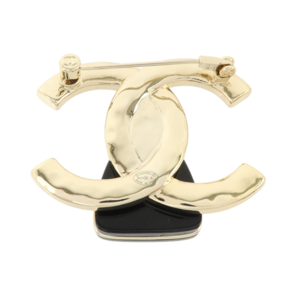 Chanel CC Brooch · PVC & Gold Metal