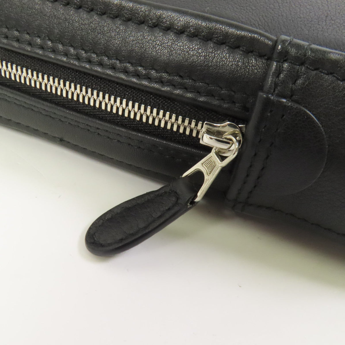 Balenciaga Triangle Clutch · Calfskin