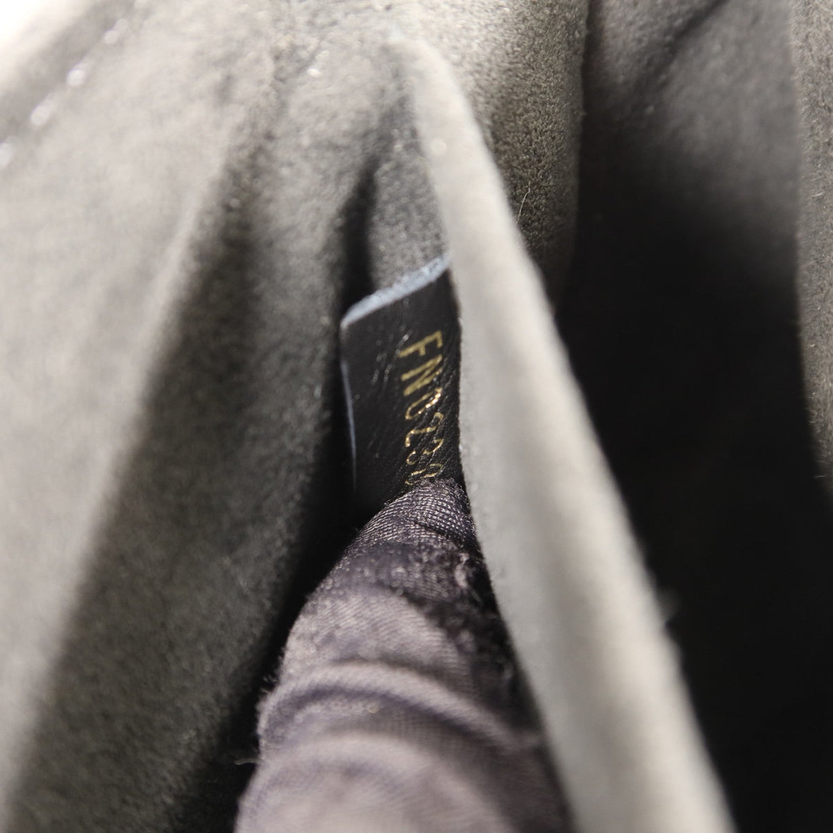 Louis Vuitton New Wave MM · Calfskin