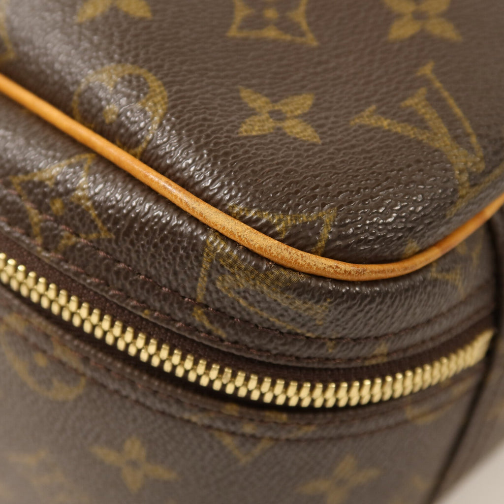Louis Vuitton Excursion · Monogram Shoe Case