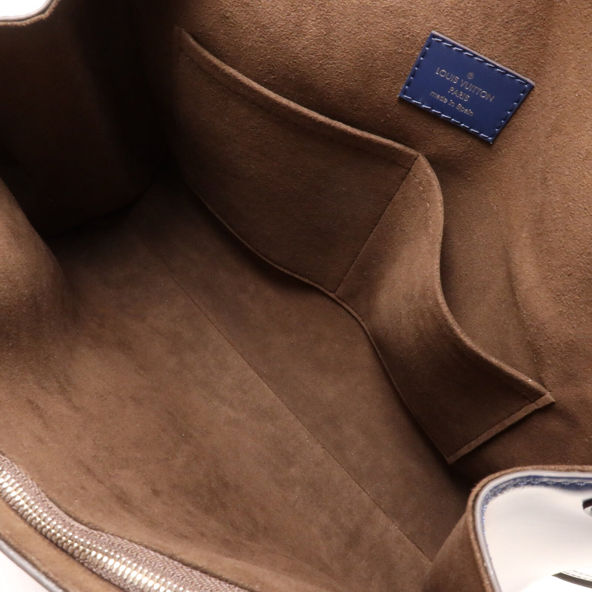 Louis Vuitton Cluny MM · Epi Leather