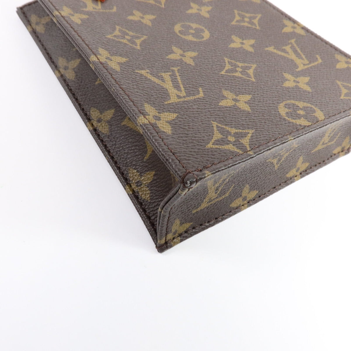 Louis Vuitton Petit Sac Plat · Monogram