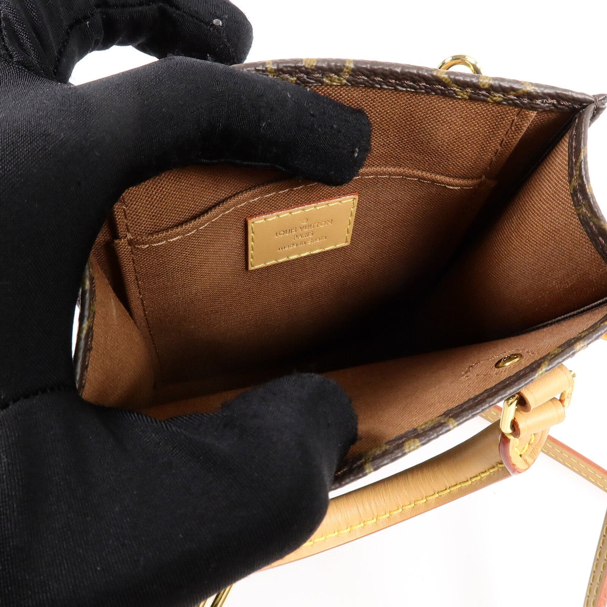 Louis Vuitton Petit Sac Plat · Monogram
