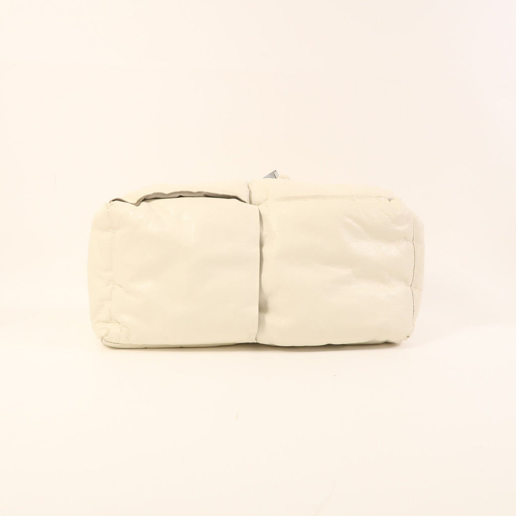 Bottega Veneta Clutch · Calfskin