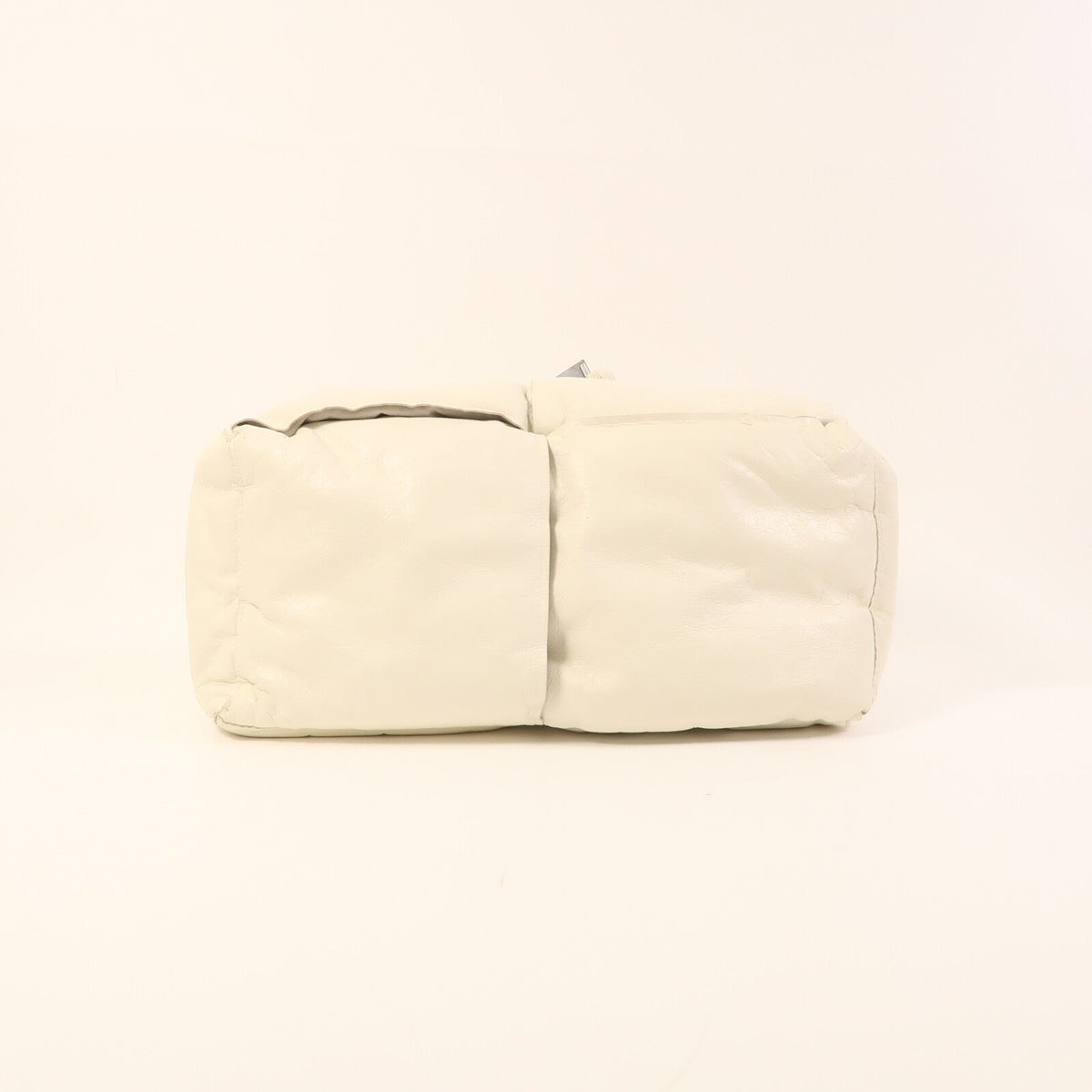 Bottega Veneta Clutch · Calfskin