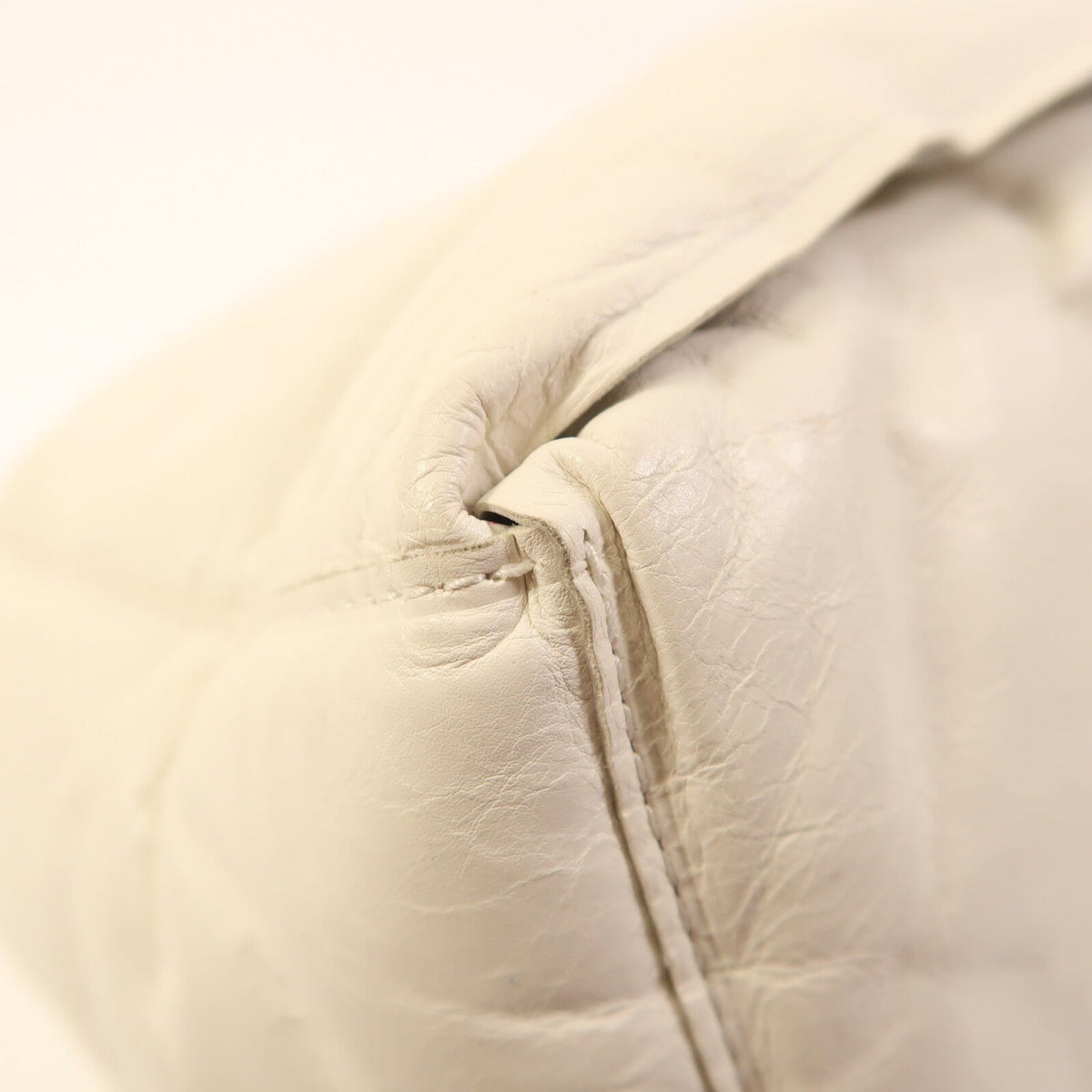 Bottega Veneta Clutch · Calfskin