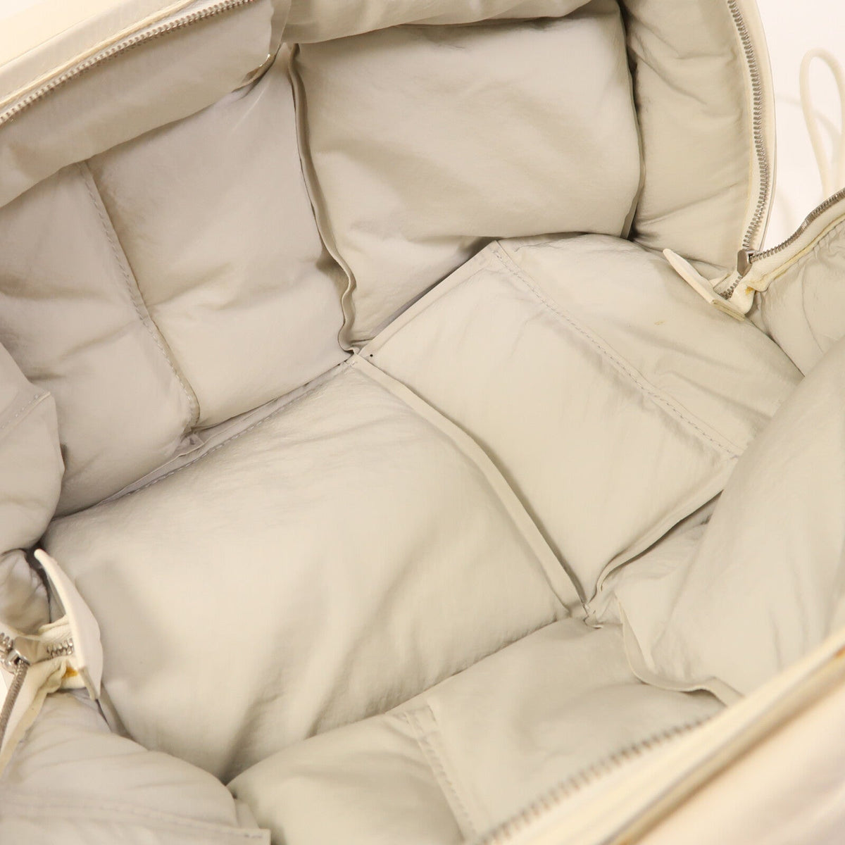 Bottega Veneta Clutch · Calfskin