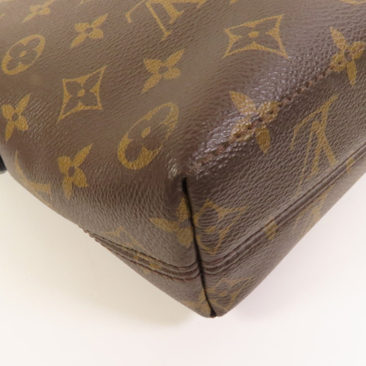 Louis Vuitton Messenger · Monogram Macassar