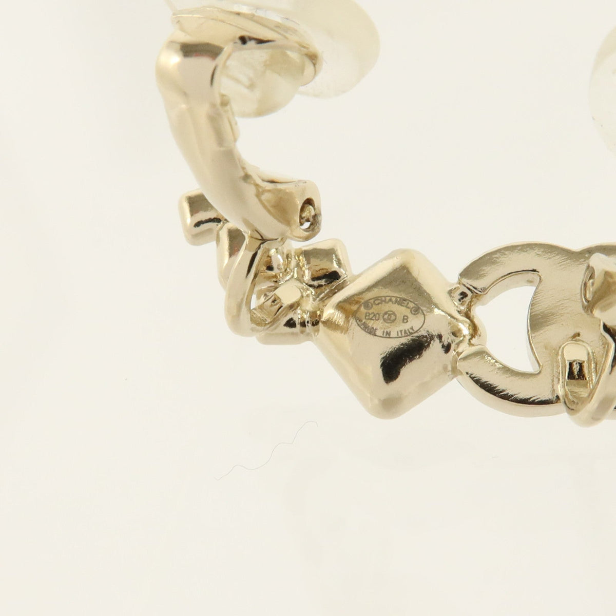 Chanel CC · Clip-On Earrings · Metal