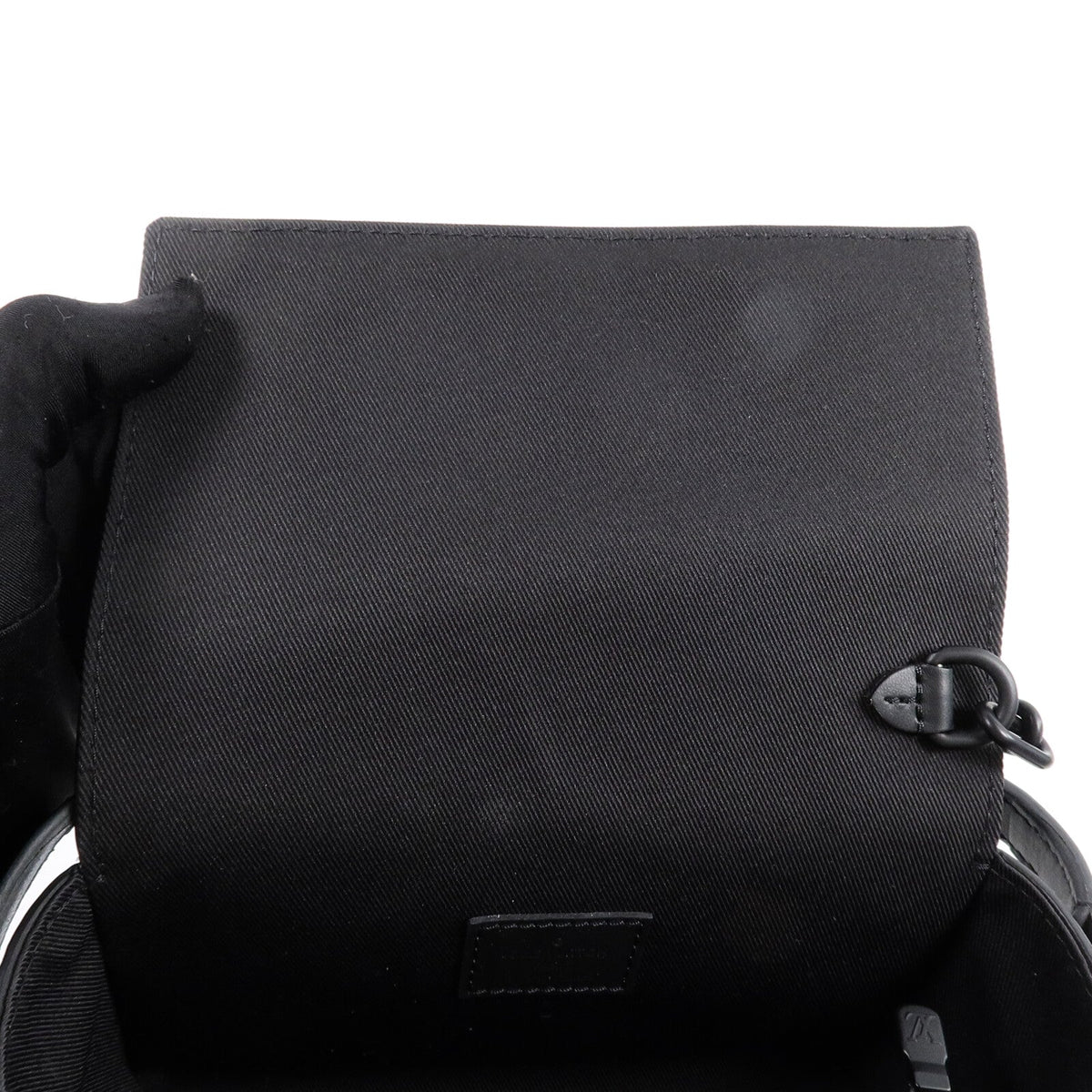 Louis Vuitton Steamer · Monogram Taurillon