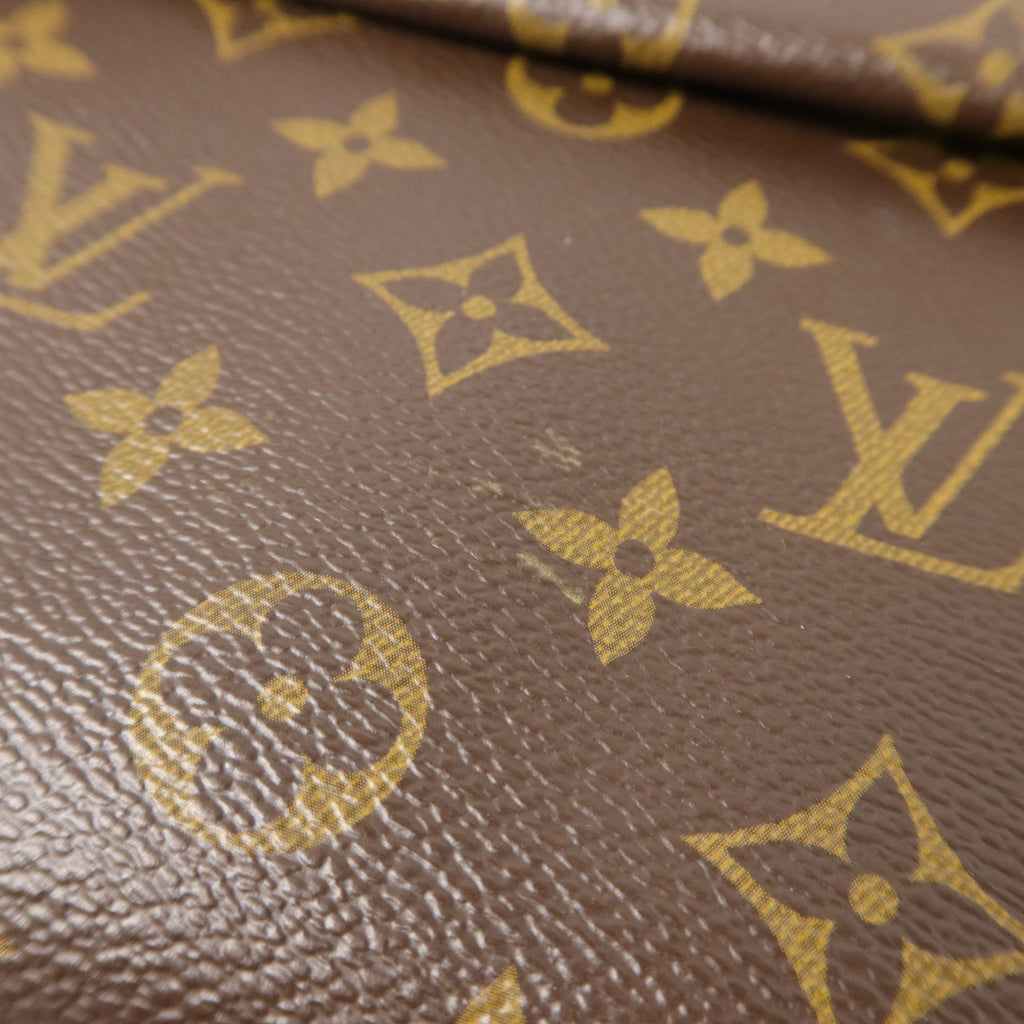 Louis Vuitton Cluny BB · Monogram