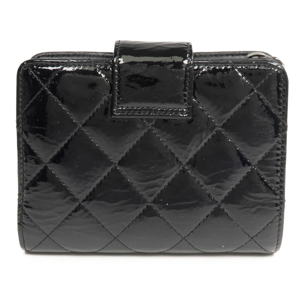 Chanel CC · Patent Leather