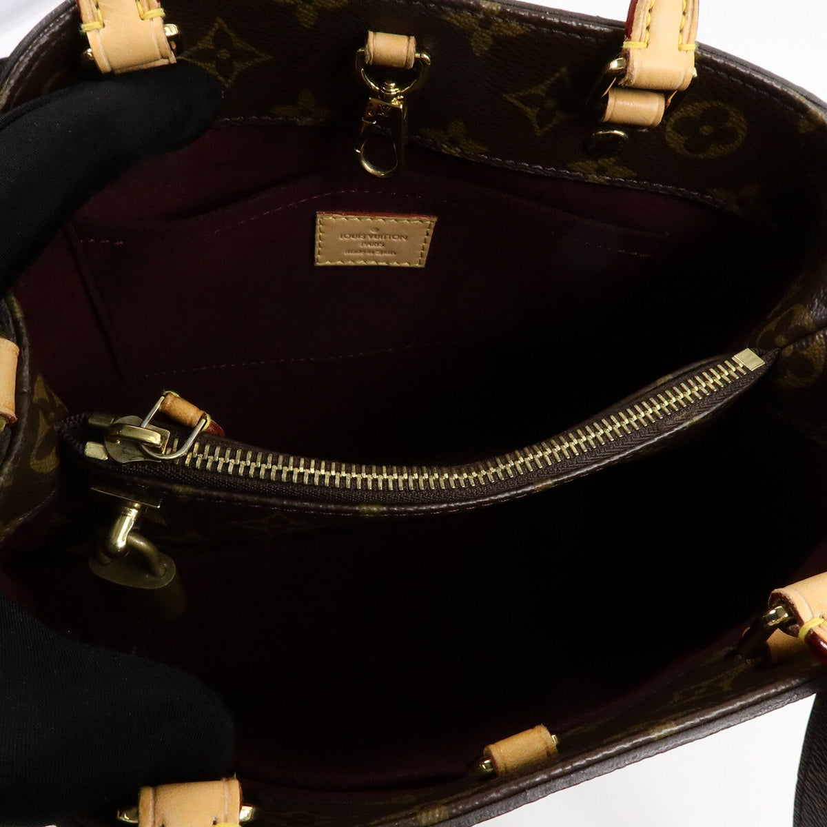 Louis Vuitton Montaigne BB · Monogram