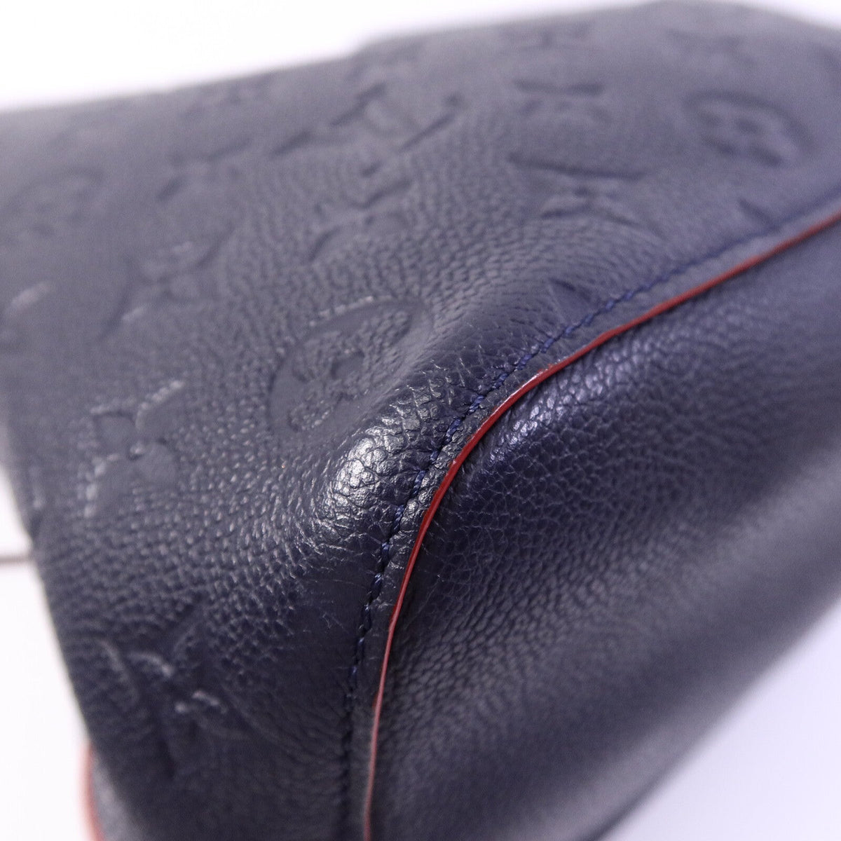 Louis Vuitton Neo Noe MM · Monogram Empreinte
