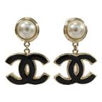 CHANEL CC · Pearl Earrings · Metal