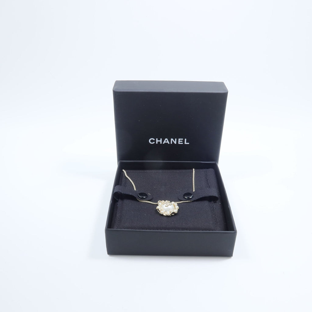 CHANEL CC · PVC & Metal