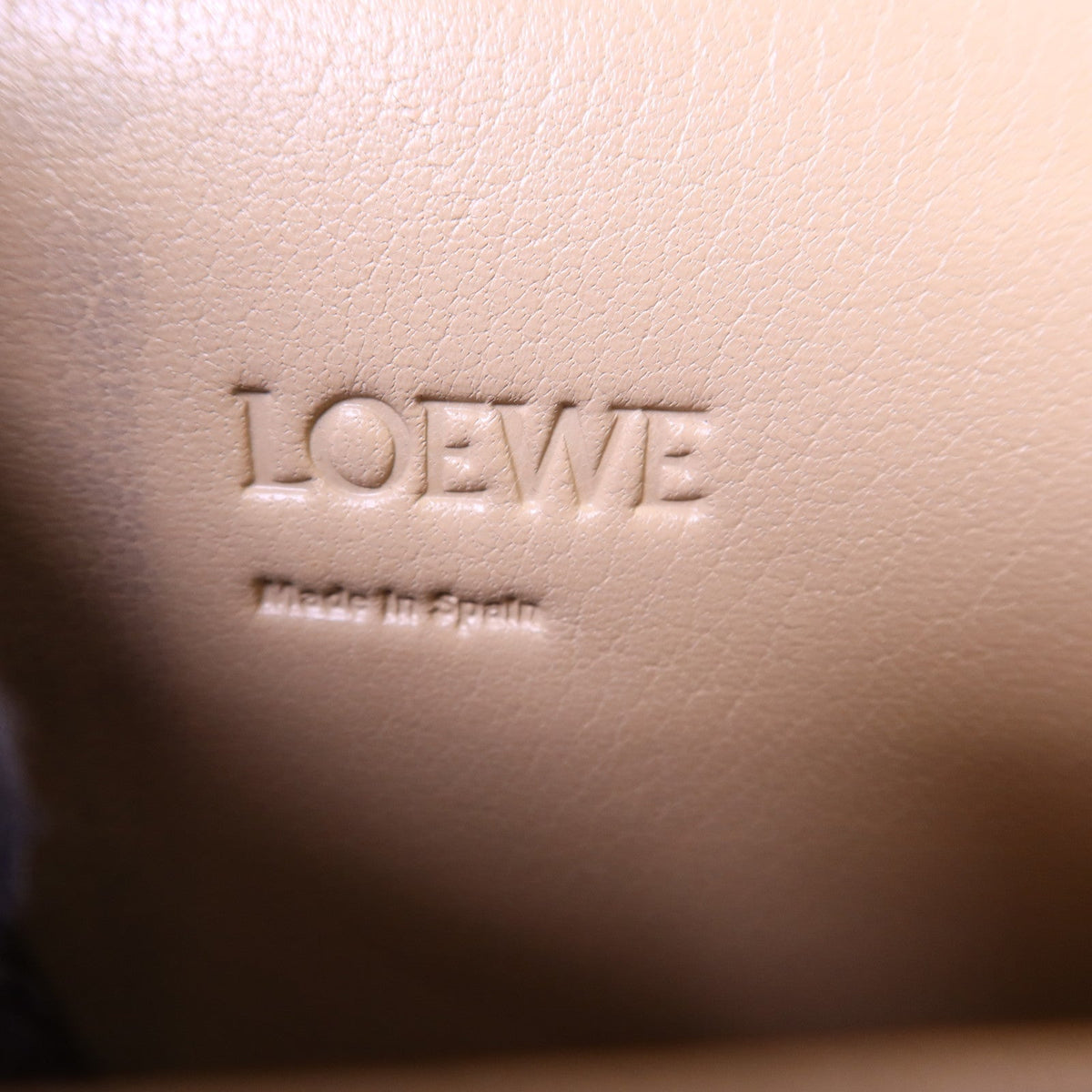 Loewe Barcelona · Calfskin