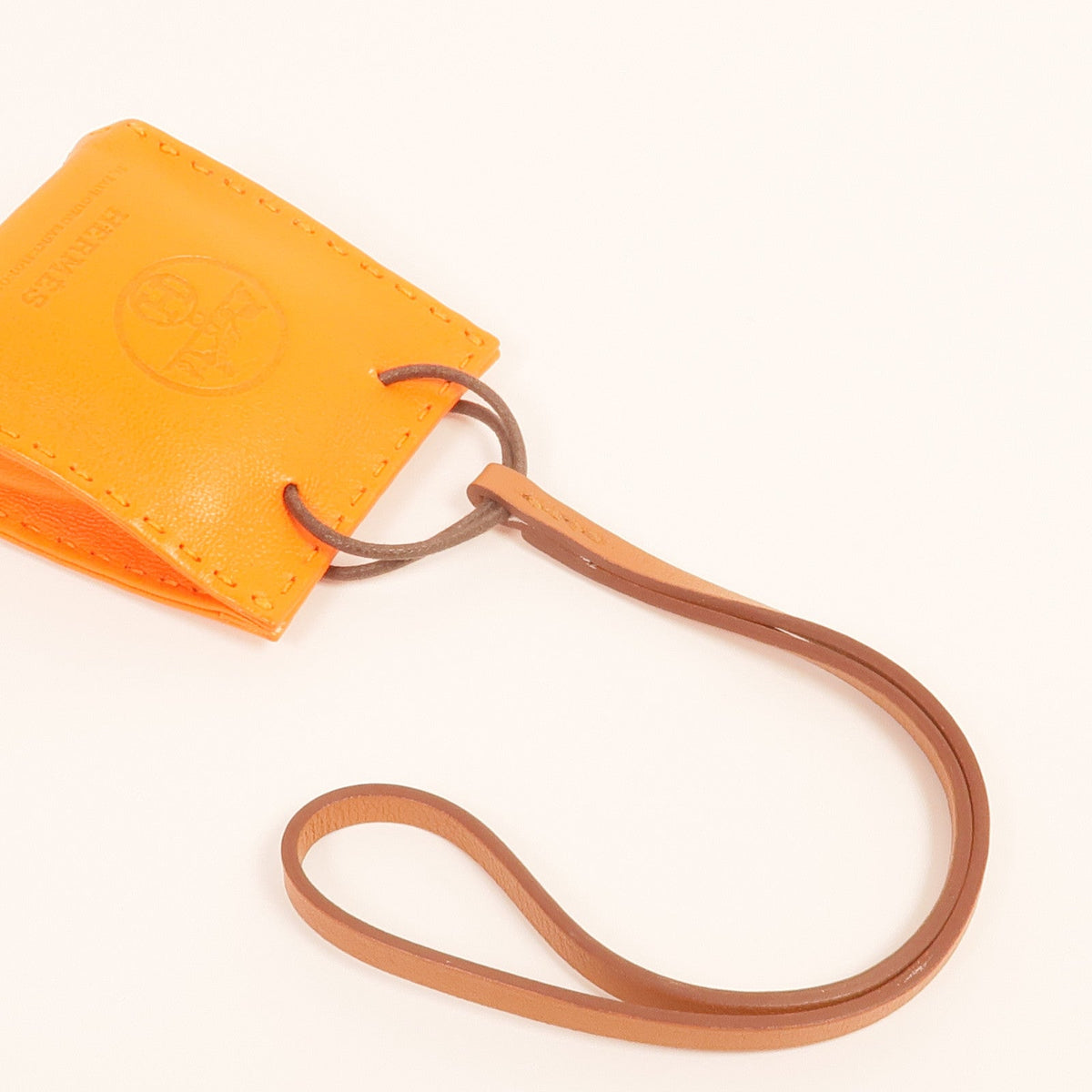 Hermès Sac Orange Charm · Milo Swift