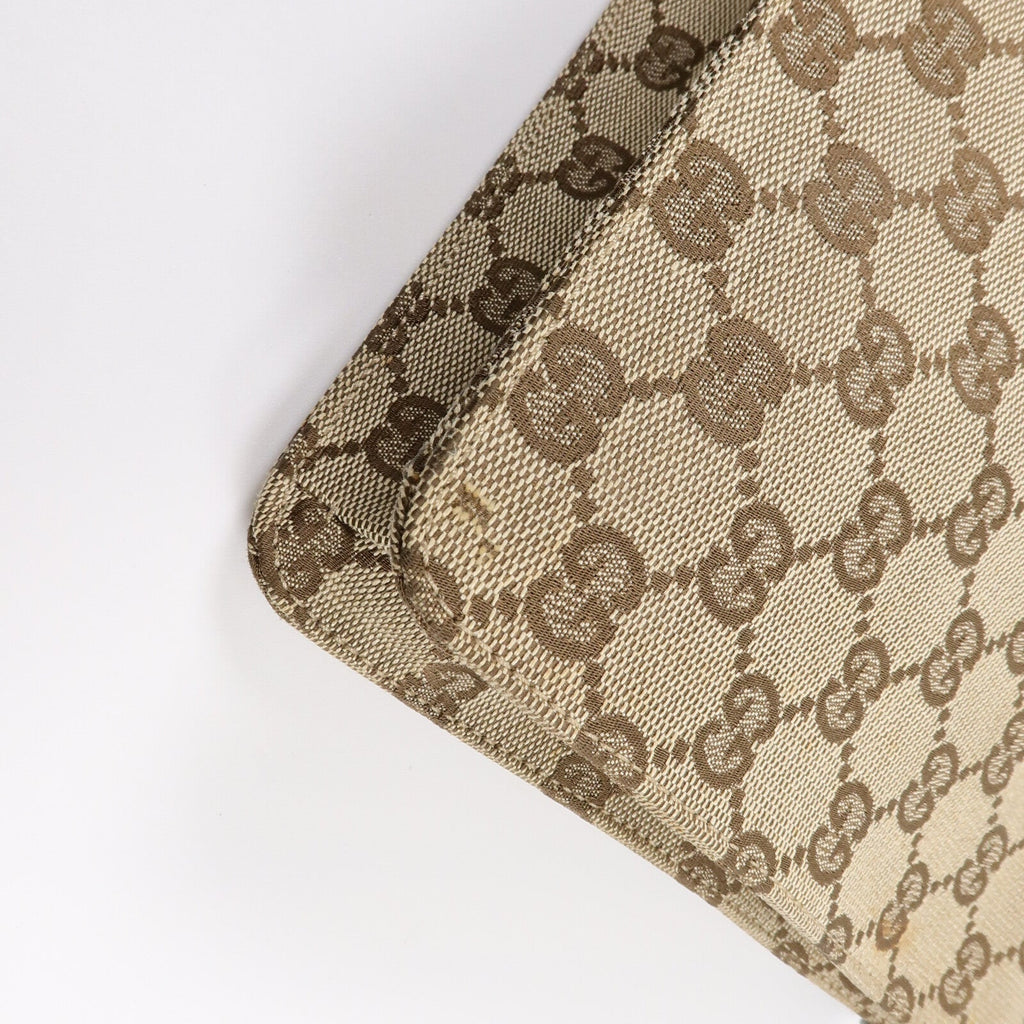 Gucci Shoulder Bag · GG Canvas