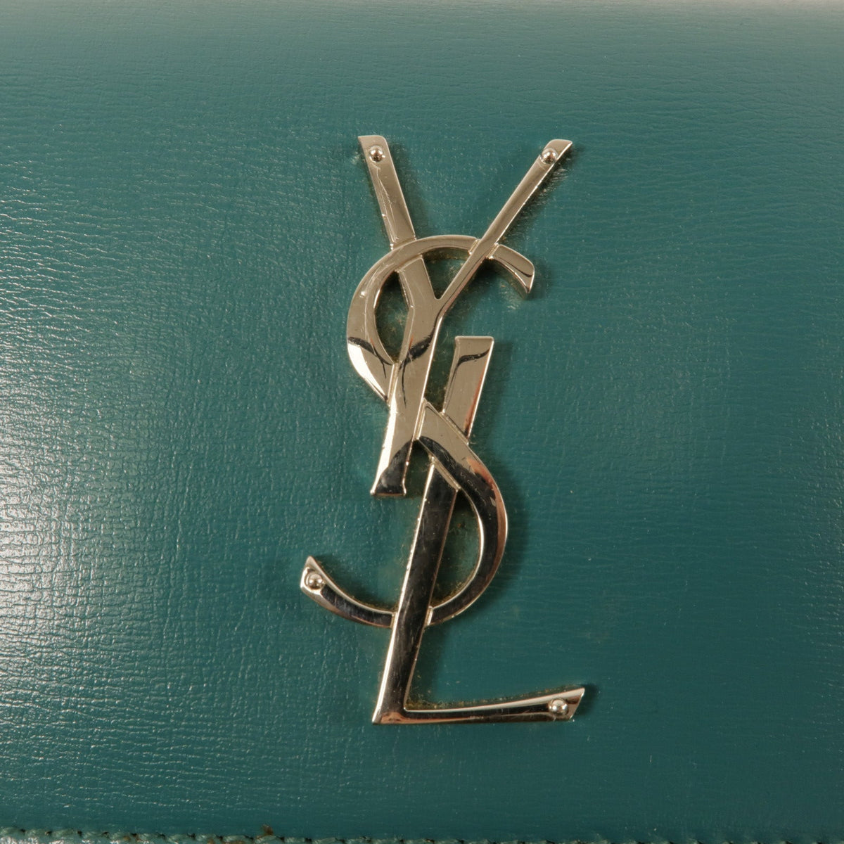 Saint Laurent Sunset Medium · Calfskin