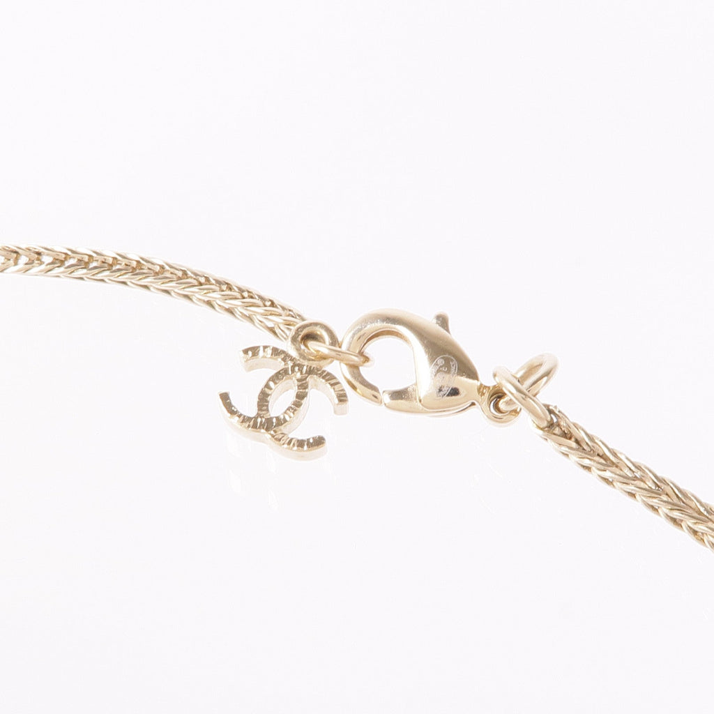 CHANEL CC · Bicolor Metal Necklace