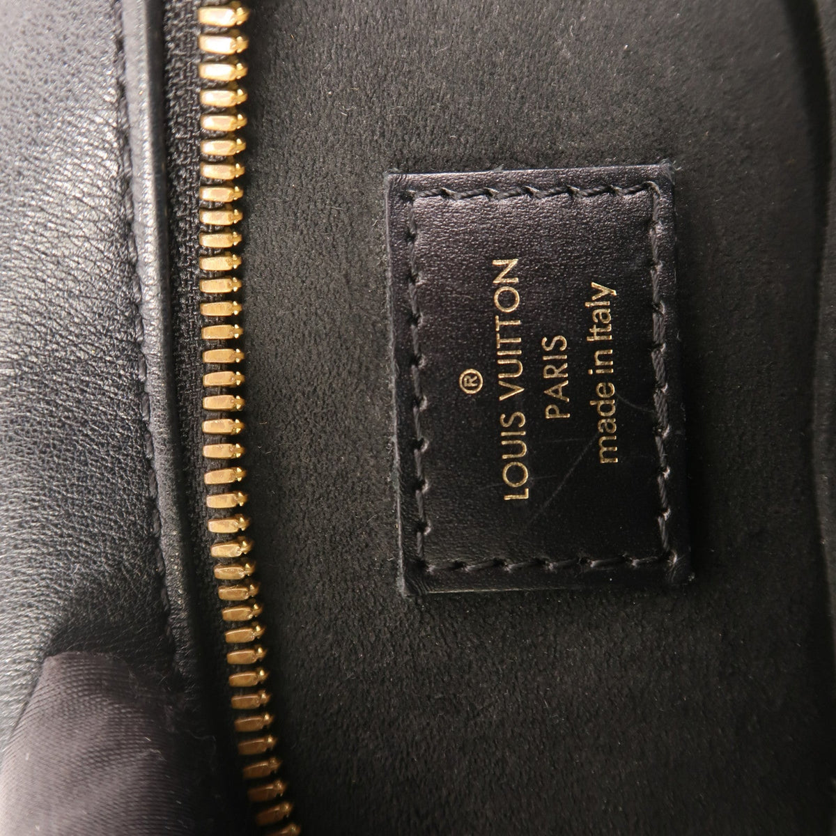 Louis Vuitton Boite Chapeau Souple · Vernis