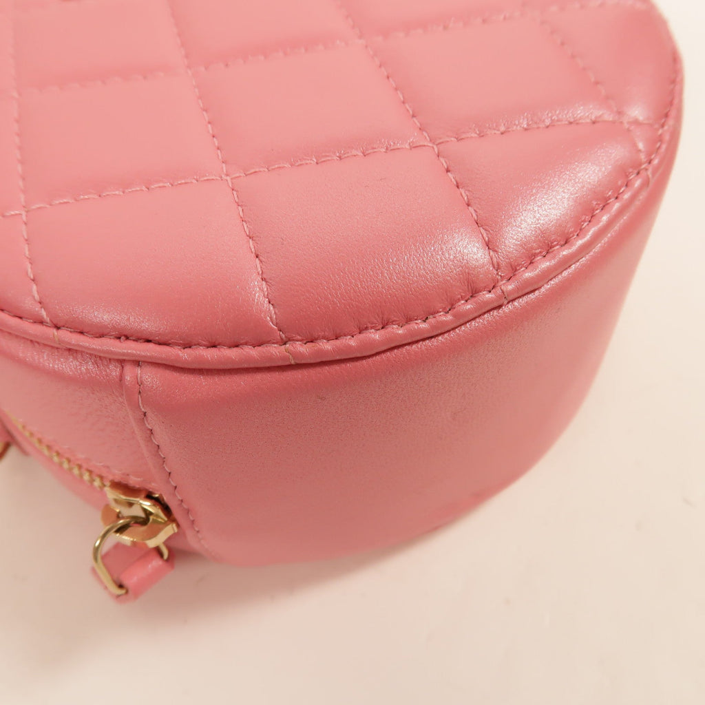CHANEL CC Vanity Case · Lambskin