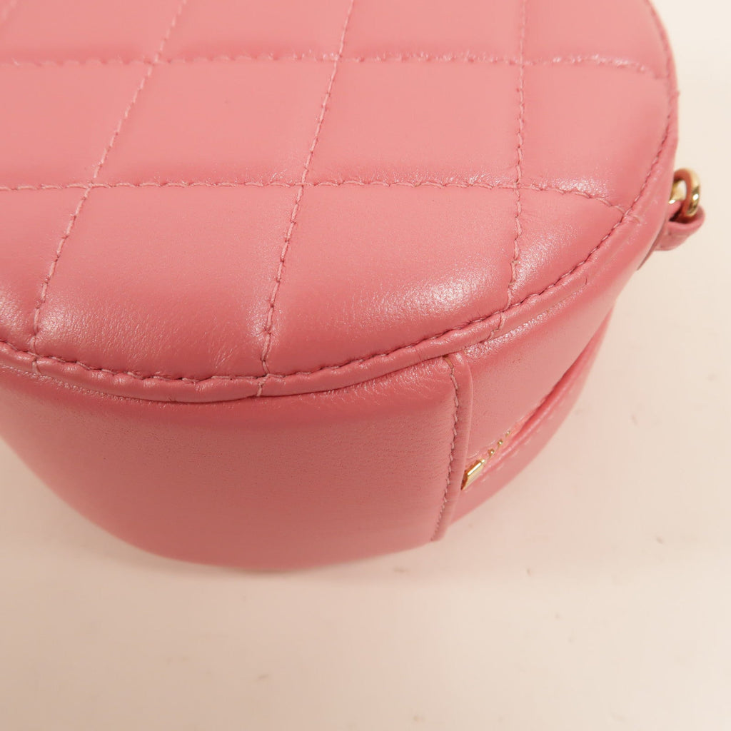 CHANEL CC Vanity Case · Lambskin