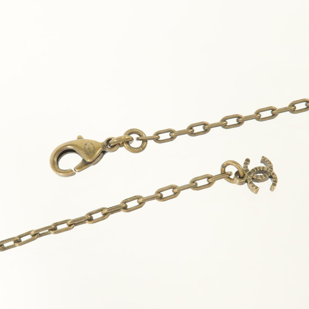 Chanel CC Necklace · Metal