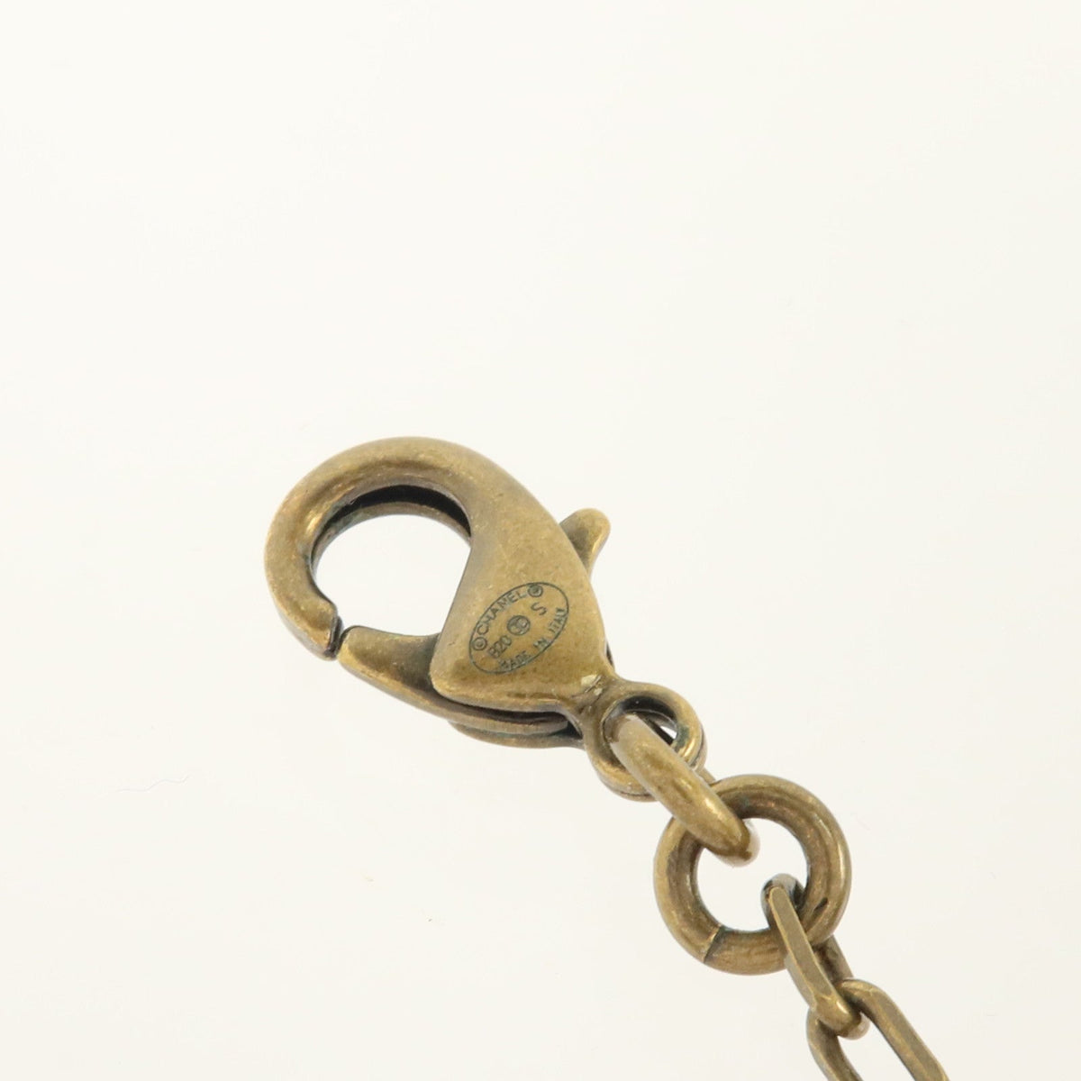 Chanel CC Necklace · Metal
