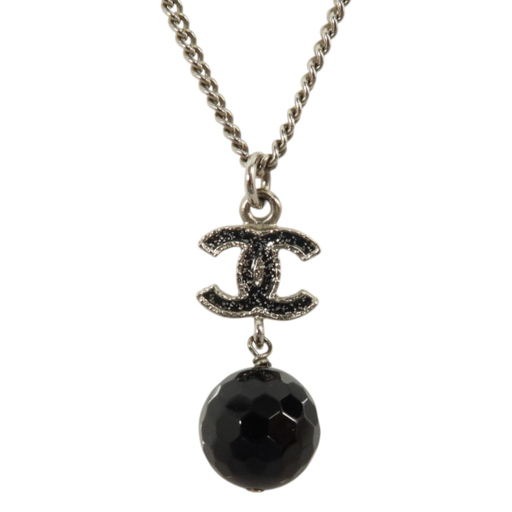 Chanel CC Necklace · Metal