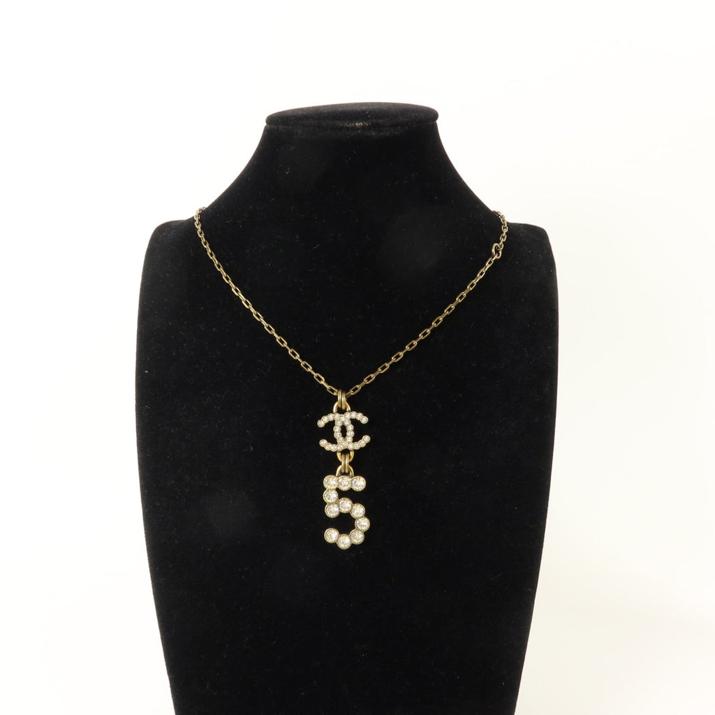 Chanel CC Necklace · Metal