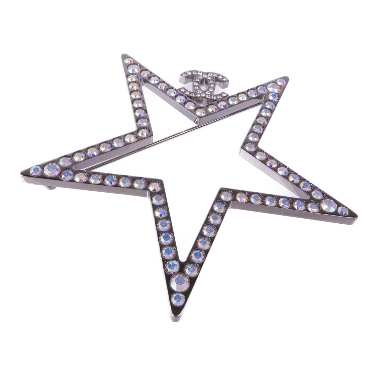 Chanel CC Brooch · Metal