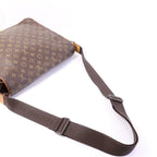 Louis Vuitton Abbesses · Monogram