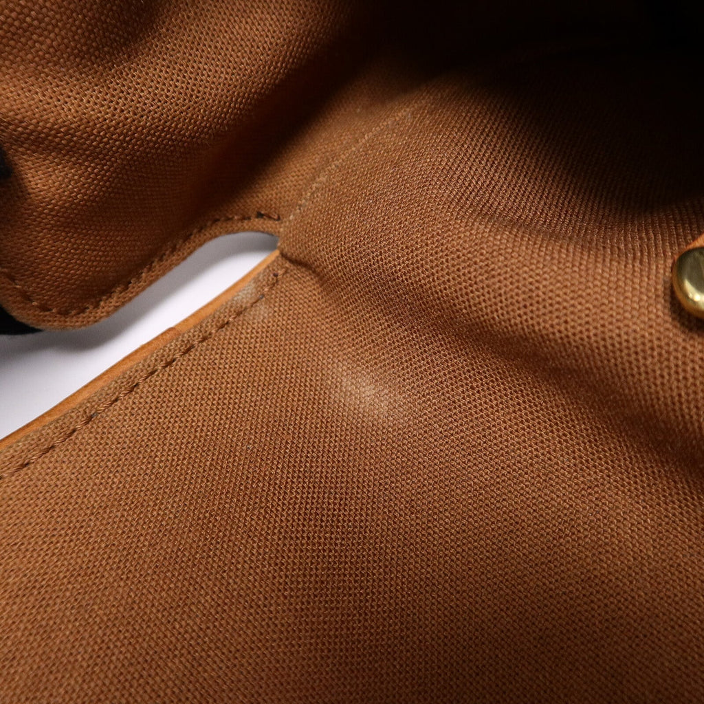 Louis Vuitton Abbesses · Monogram