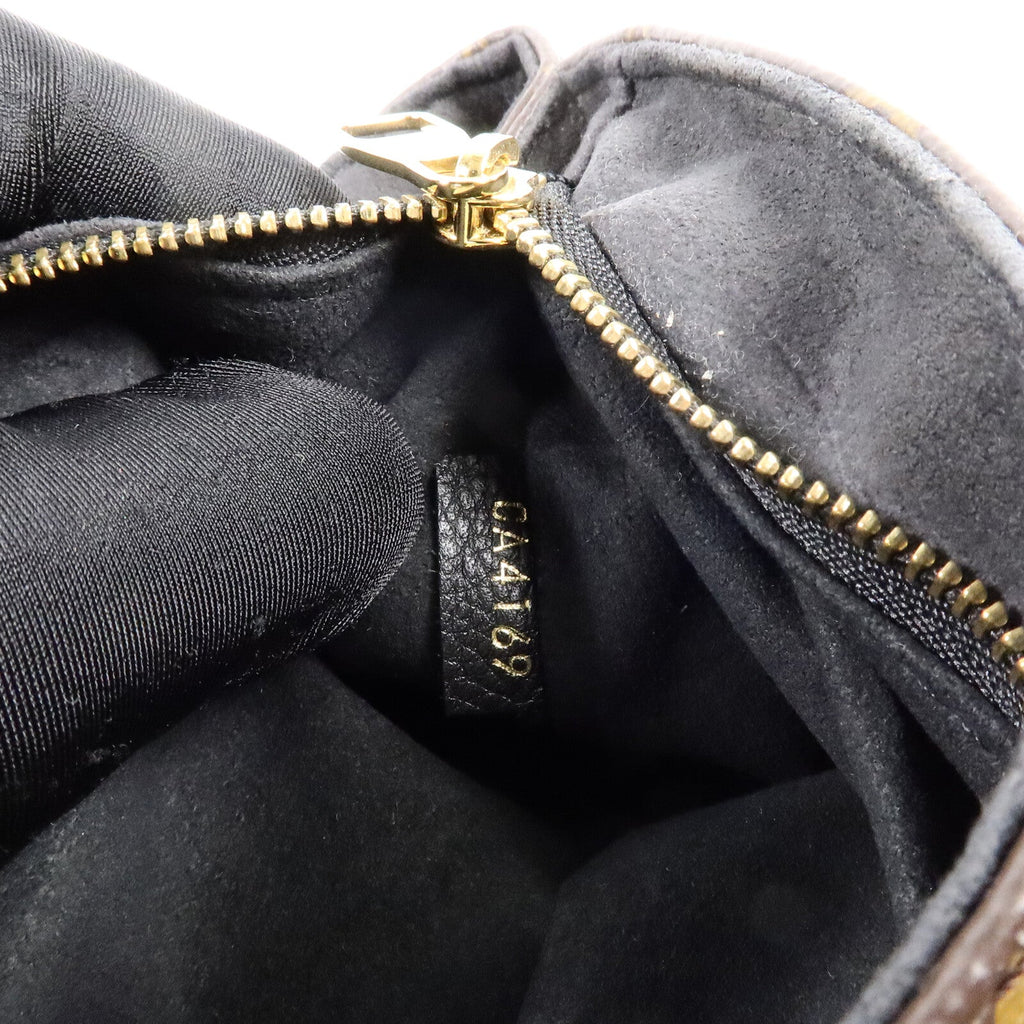 Louis Vuitton Saint Placide · Monogram